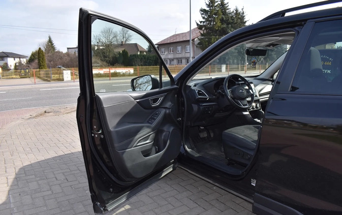Subaru Forester cena 107900 przebieg: 44000, rok produkcji 2020 z Szczytna małe 704